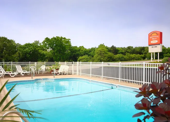 Beach hotel: Whispering Hills Inn